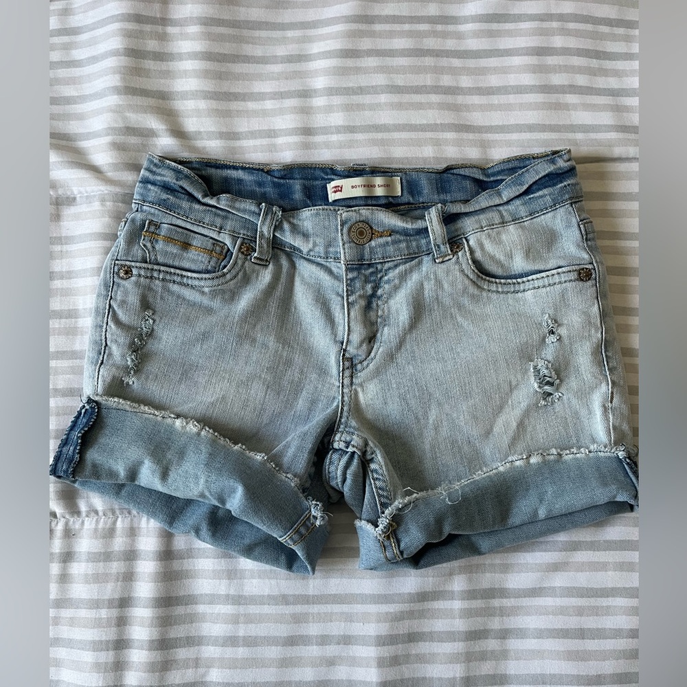 LEVI’S Kids Jean Shorts ☀️